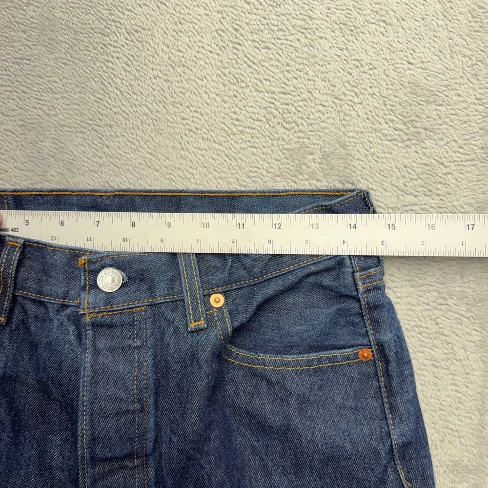 Levis Jeans Mens 31x30 Blue 501 Original Fit Straight Leg Button Fly Denim Pants